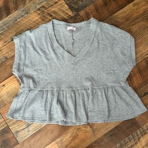 pink lily peplum v-neck crop top